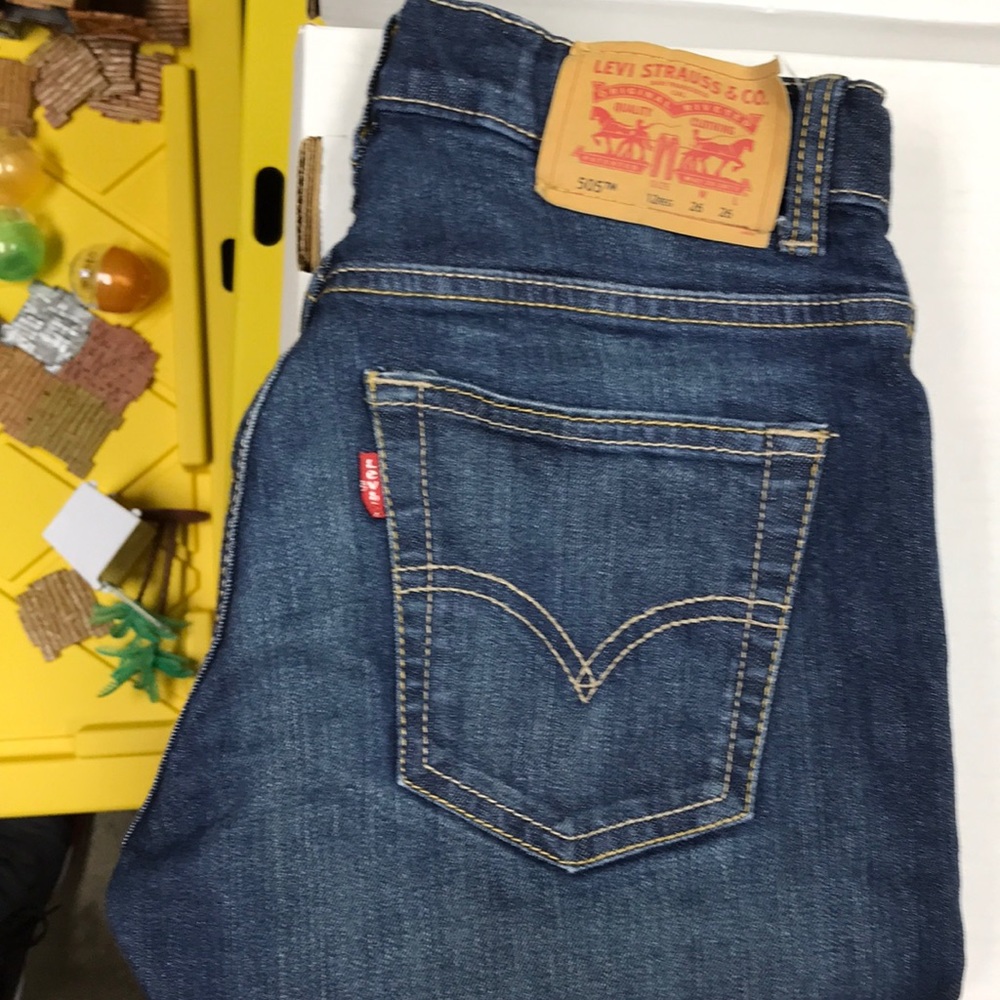 Boys Levi’s 505 W-26 and L-26